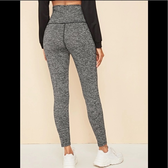 Grey W/ Black Trimming Active/sporty Elastic Wide Waist Legging W/lot of Stretch - Picture 3 of 3